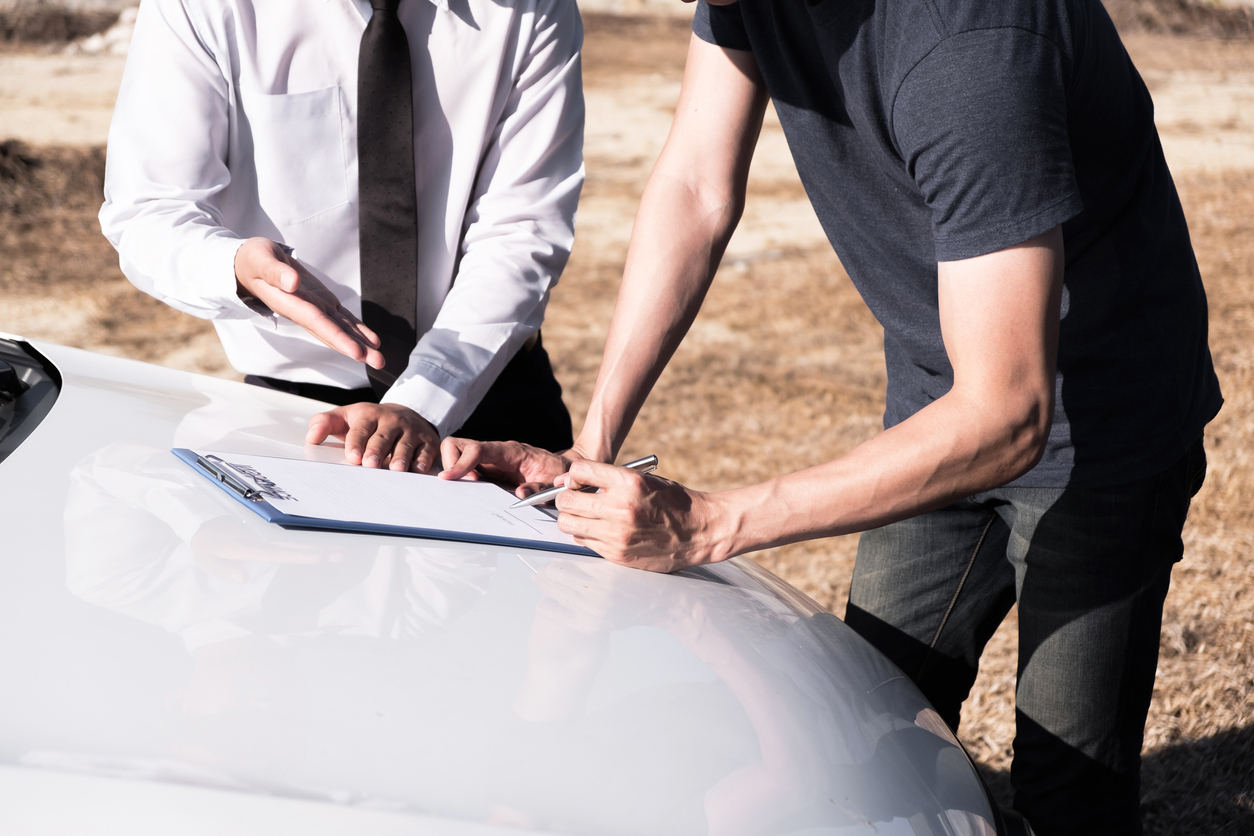 Should I Hire a Lawyer After a Minor Car Accident?